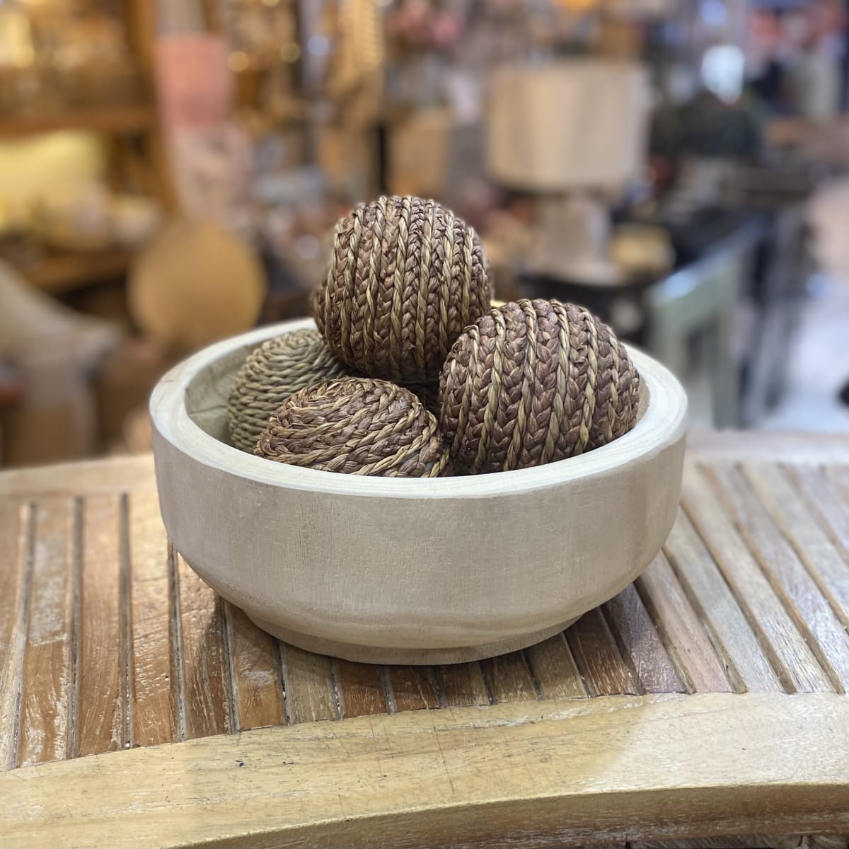 Fuente Pawlonia redonda 30x113