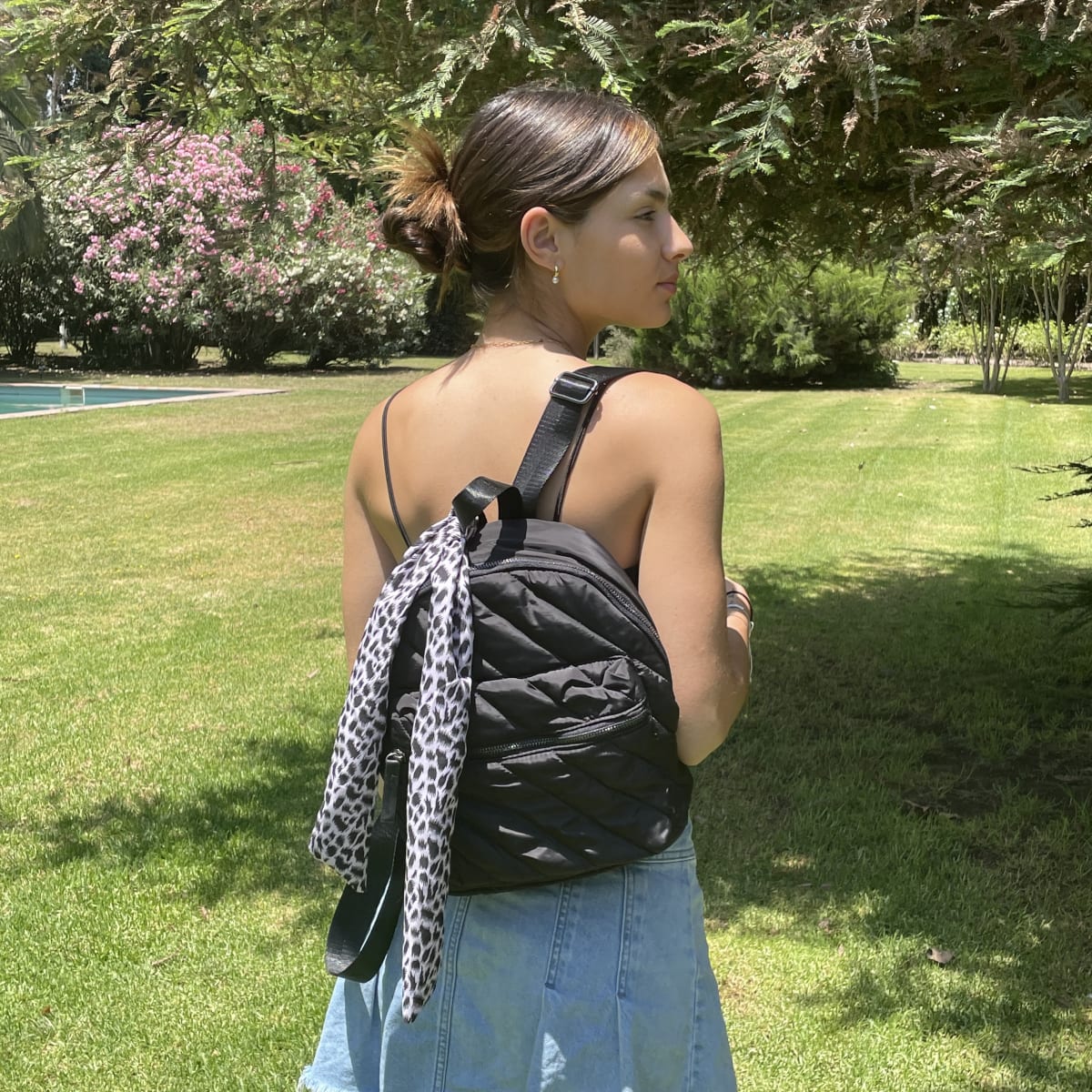 Mochila Leopardo / Negra Pañuelo1