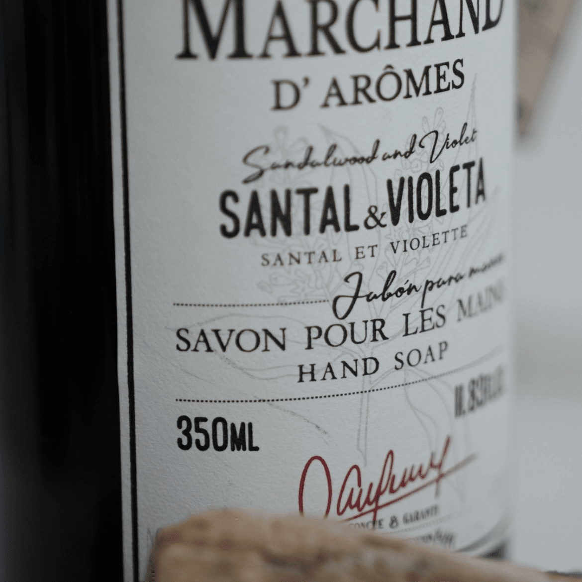 Jabón Líquido Santal & Violeta4