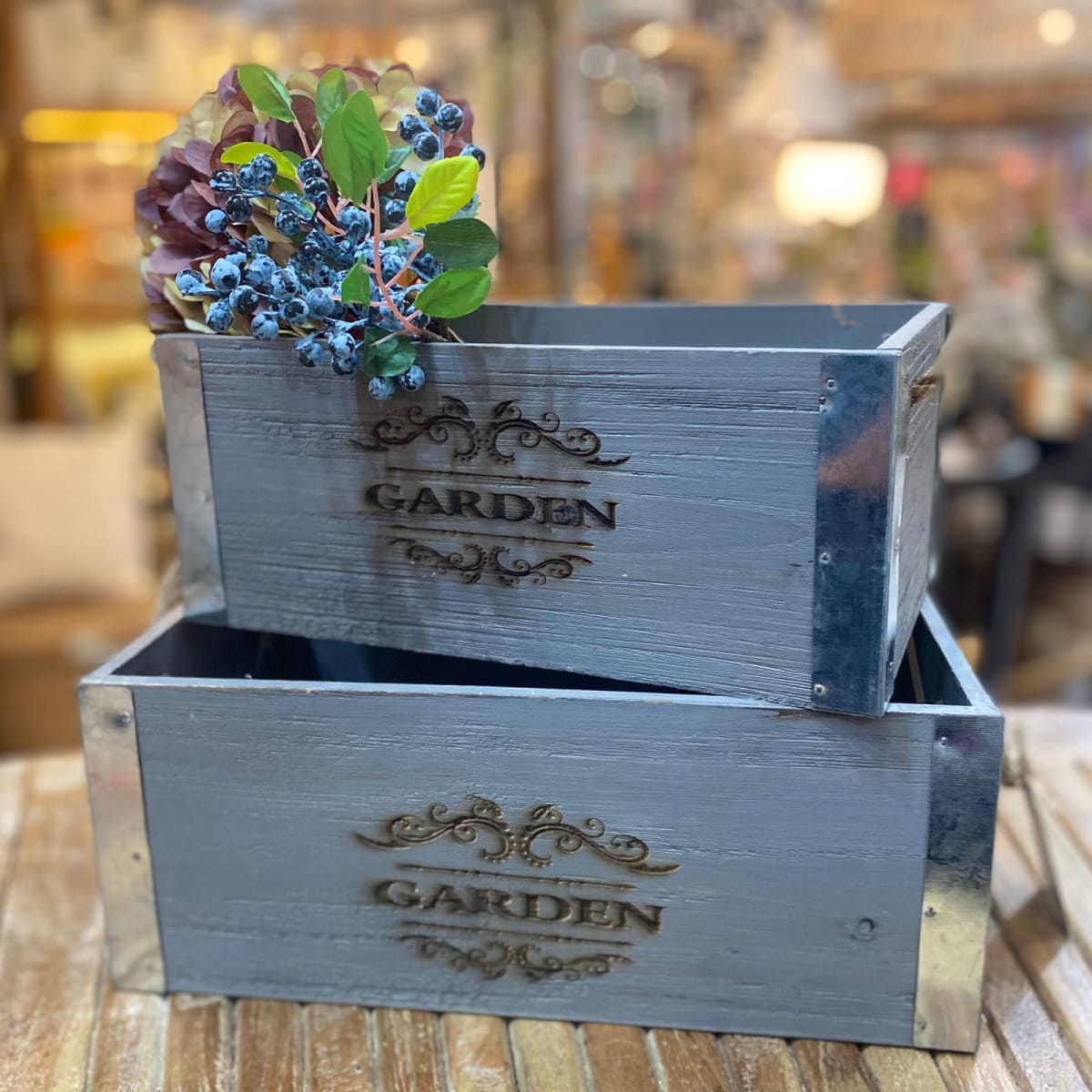 Caja Garden2