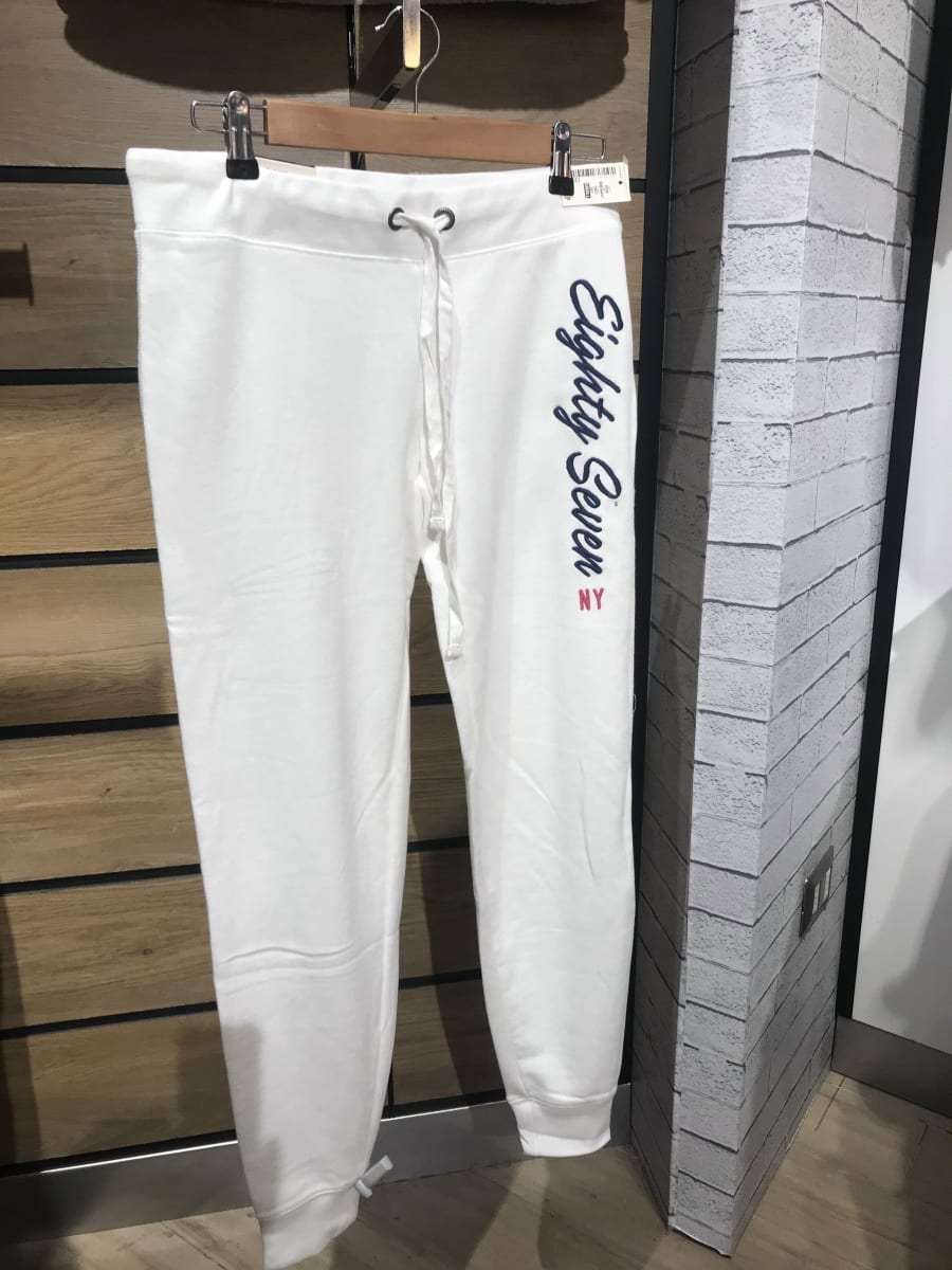 PANTALÓN BUZO MUJER AEROPOSTALE 242747 | Aero Valdivia