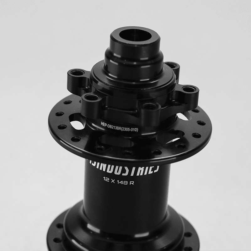 Maza Trasera 715IND 12x148mm 32H Naranjo2