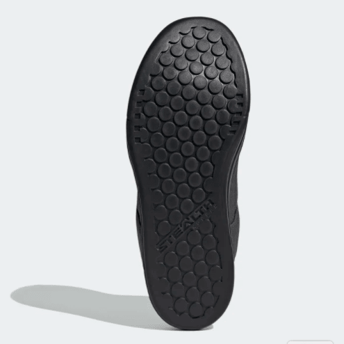 Zapatilla Fiveten Primeblue Gris, Hombre3