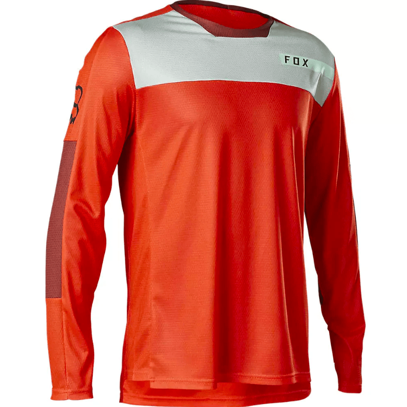 Tricota Fox Defend Moth Rojo Manga Larga1