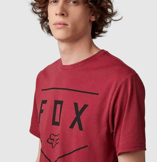 POLERA FOX LIFESTYLE SHIELD ROJO1