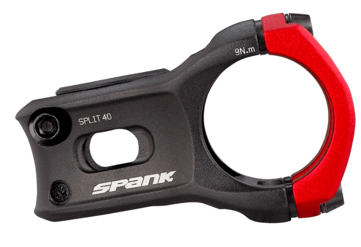 Tee Spank SPLIT 35x40mm Red1