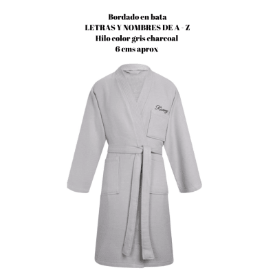 Bordado de Bata Nombre