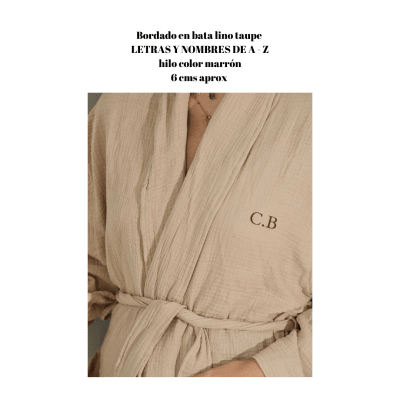 Bordado de Bata Iniciales