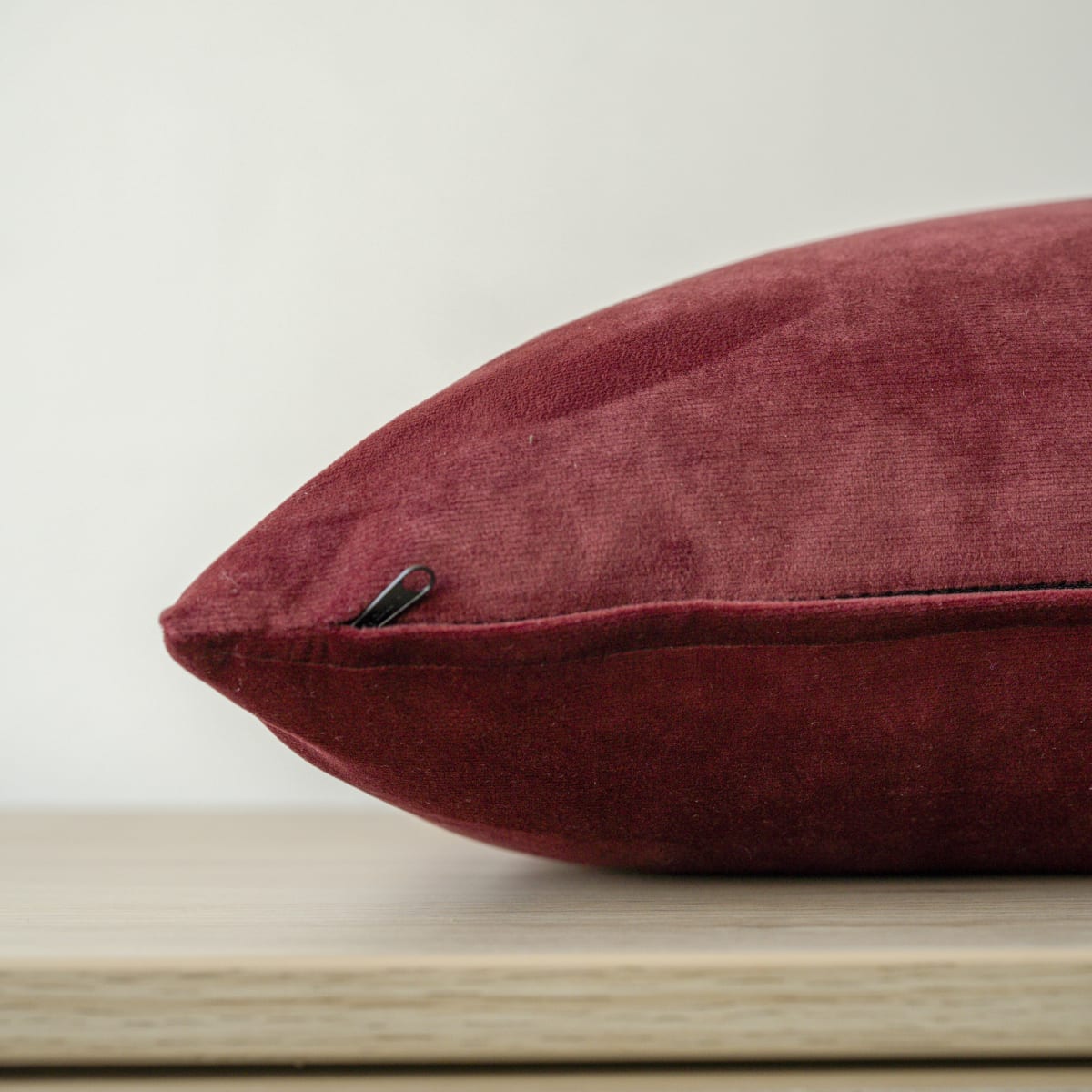 Funda de Cojín Terciopelo Vino12