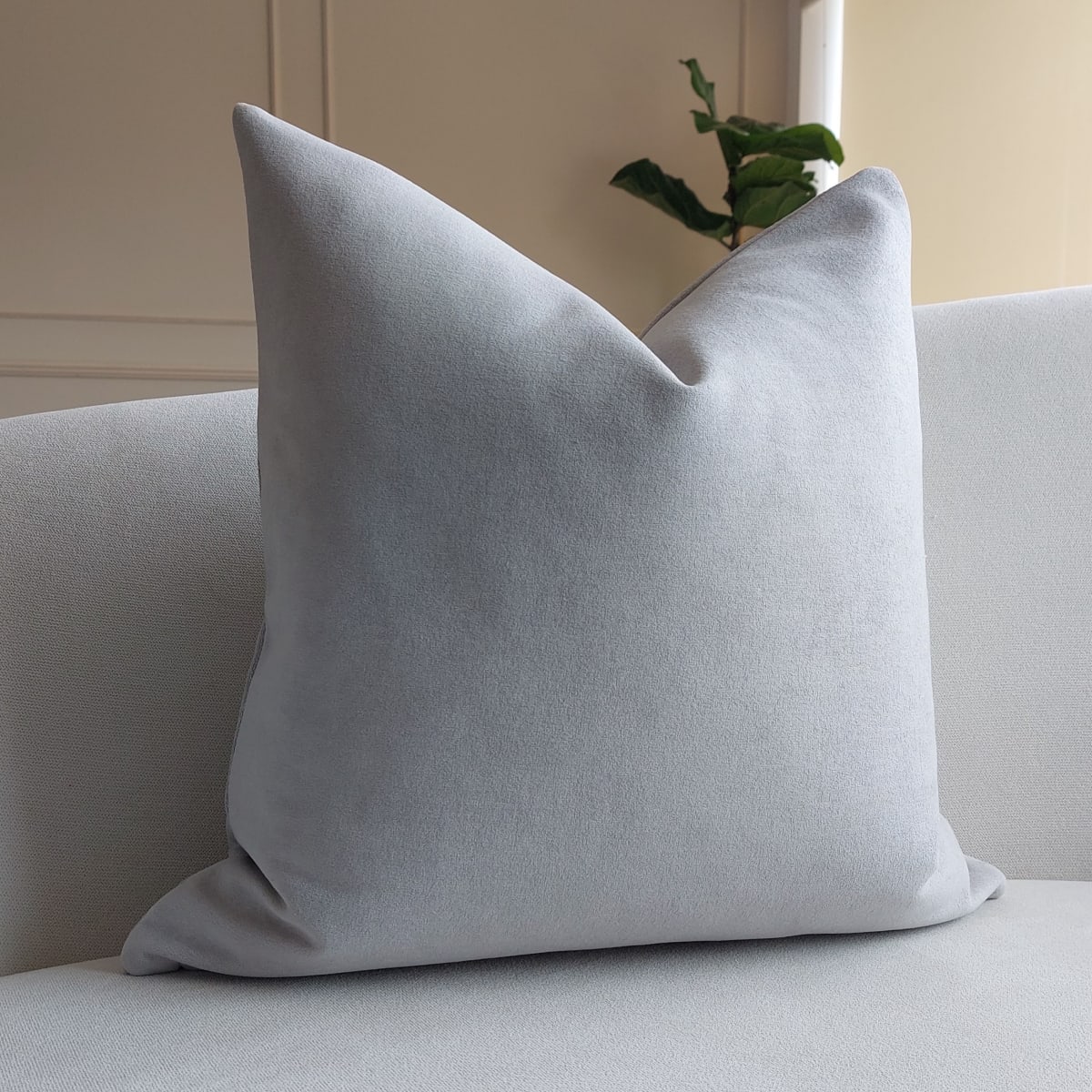 Funda de Cojín Isa Gris2