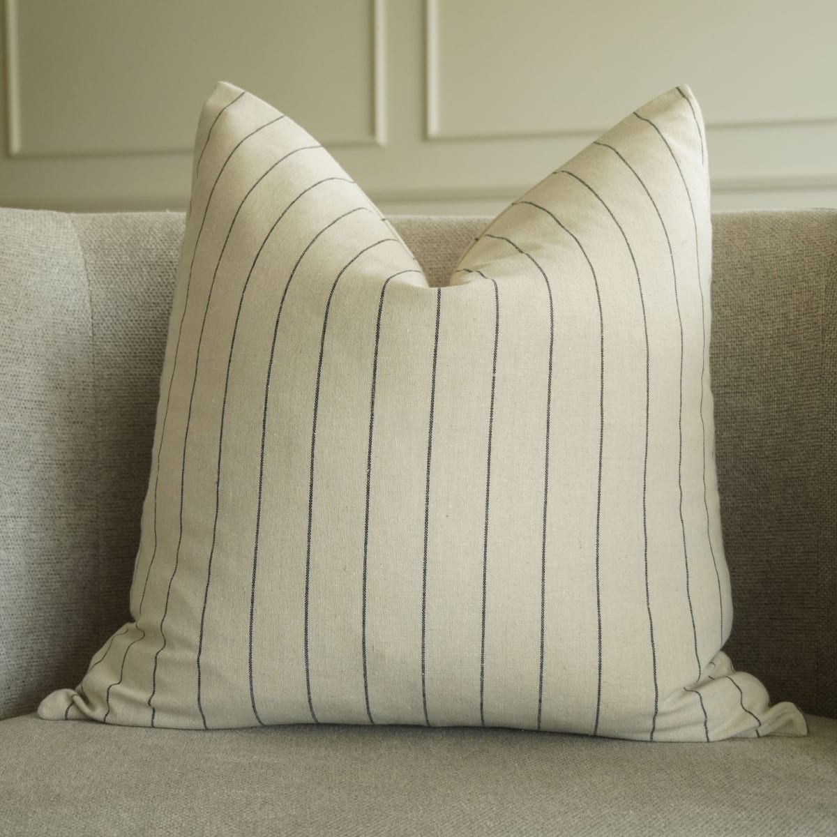 Funda de Cojín Amanda Black1