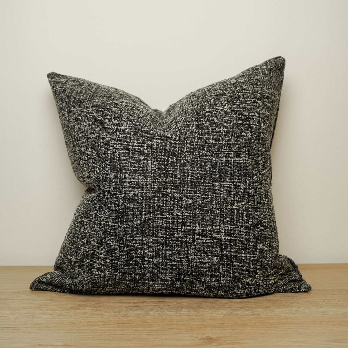 Funda de Cojín Camila Negro9