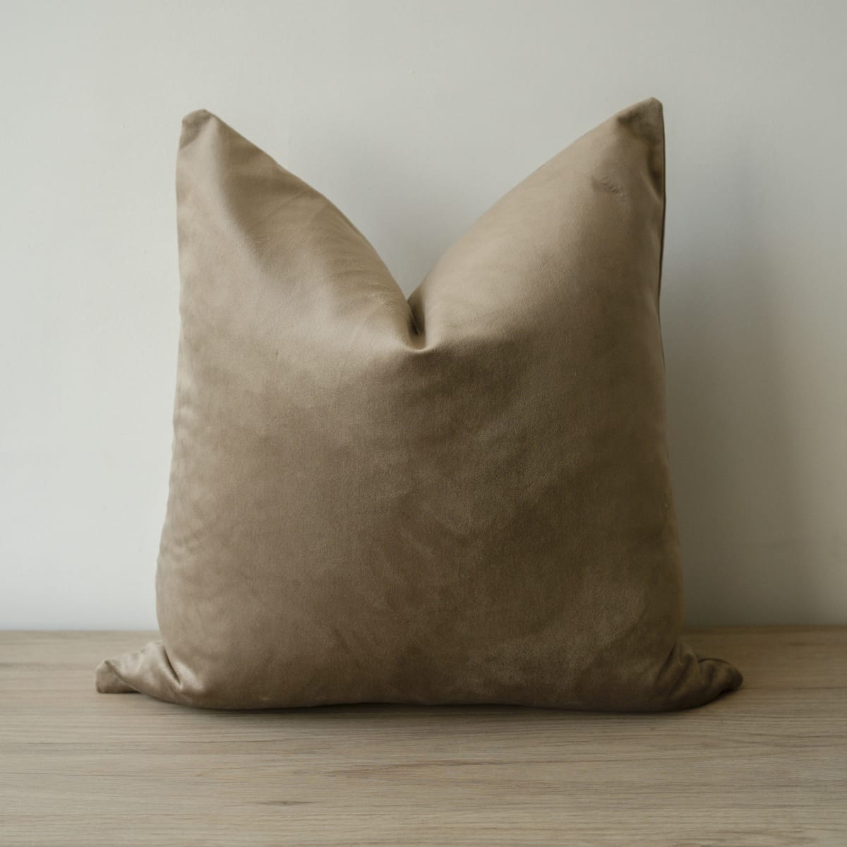 Funda de Cojin Terciopelo Bronce6