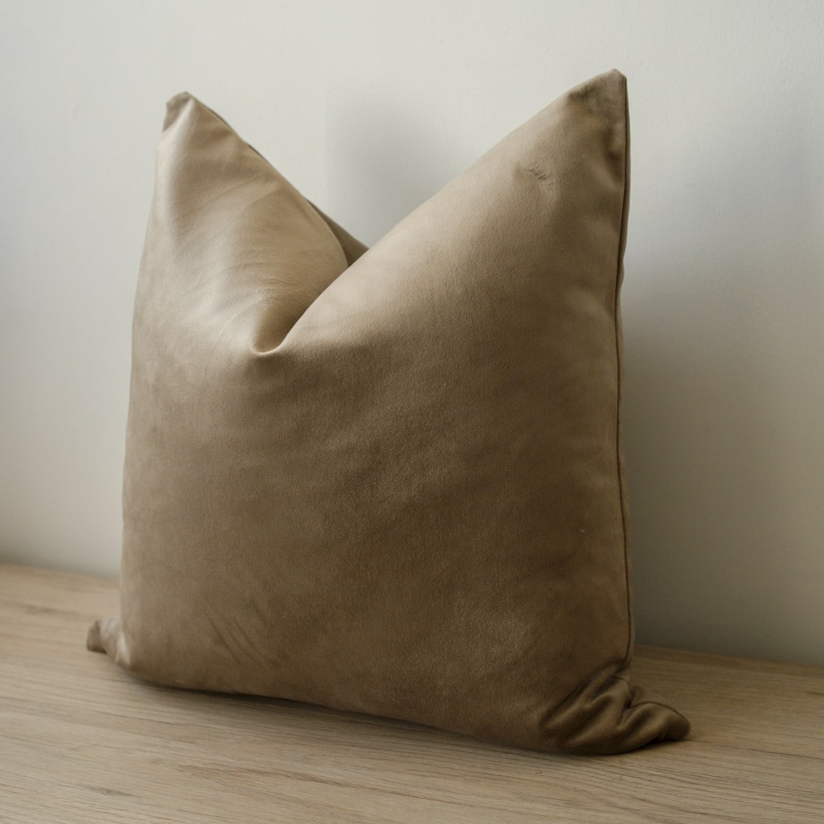 Funda de Cojin Terciopelo Bronce8