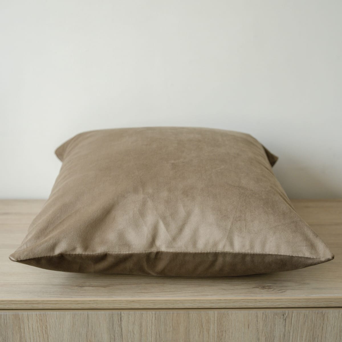 Funda de Cojin Terciopelo Bronce9