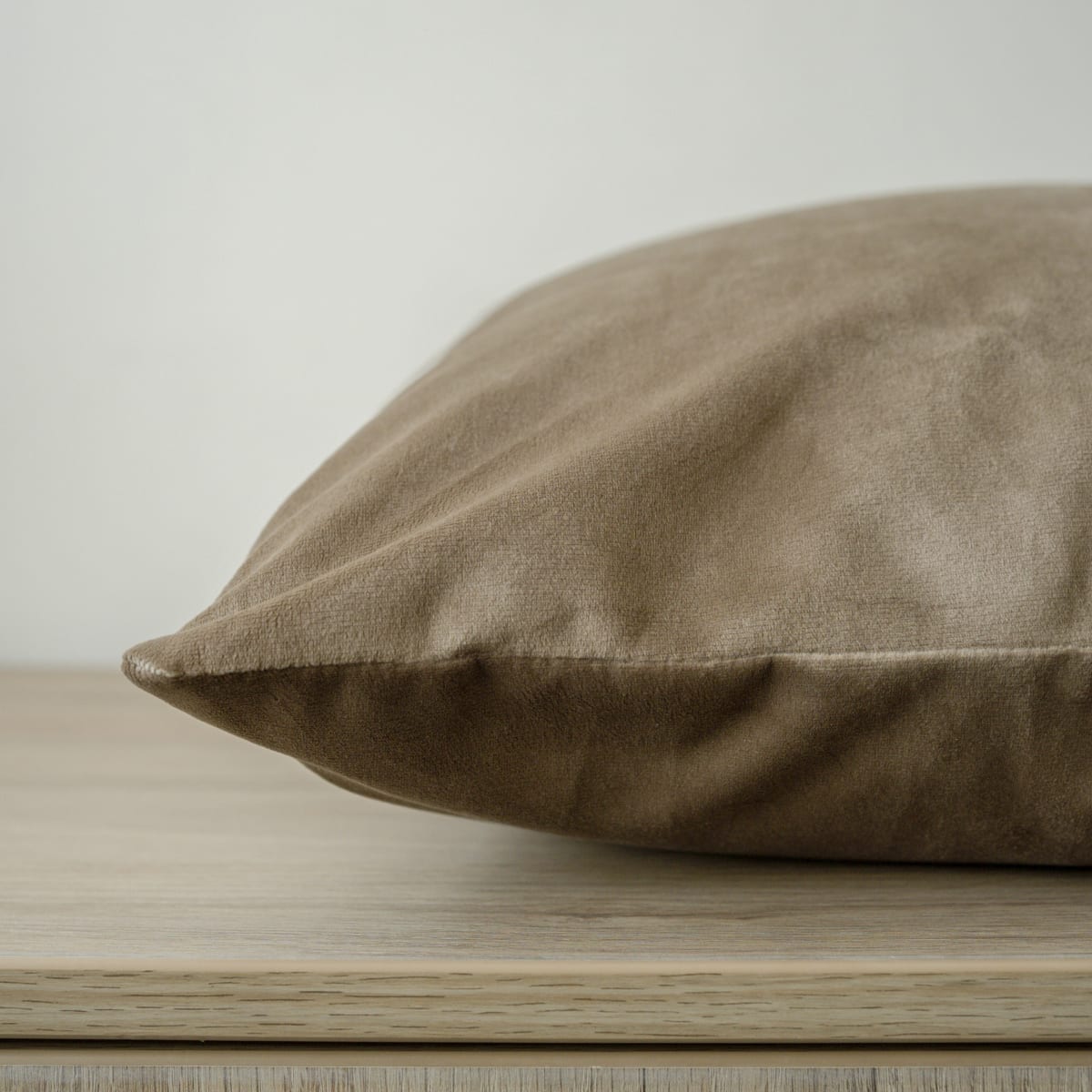 Funda de Cojin Terciopelo Bronce10
