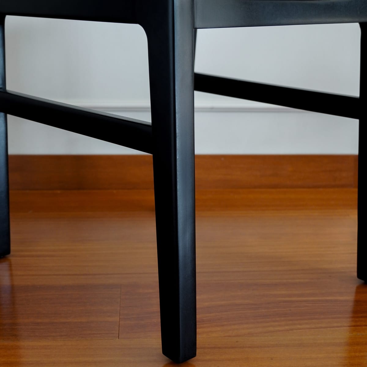 Sillas Esterilla Negra2