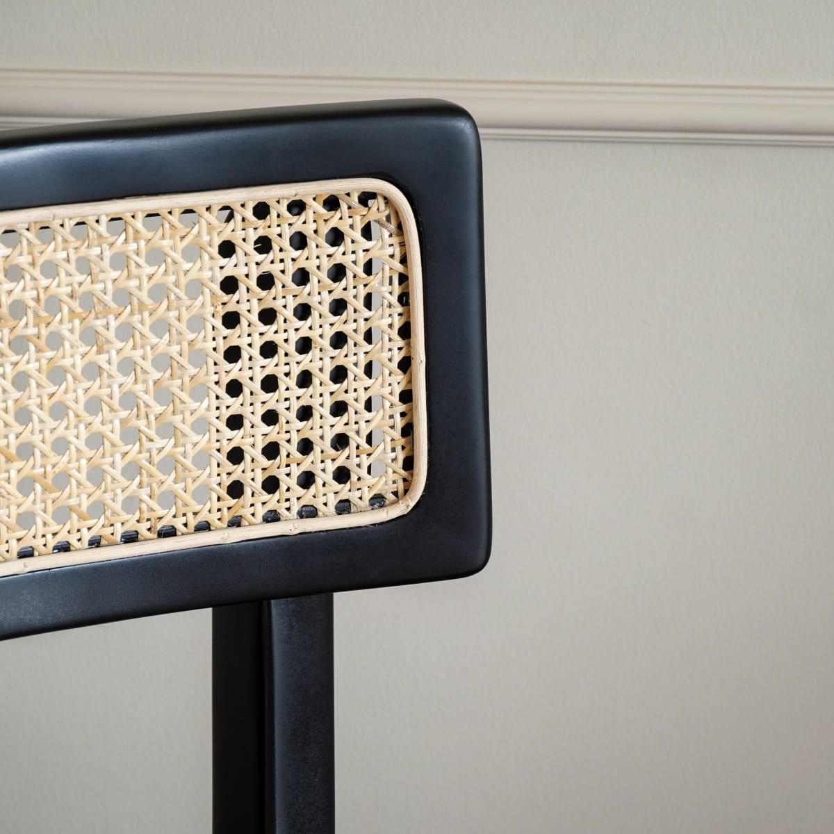 Sillas Esterilla Negra3