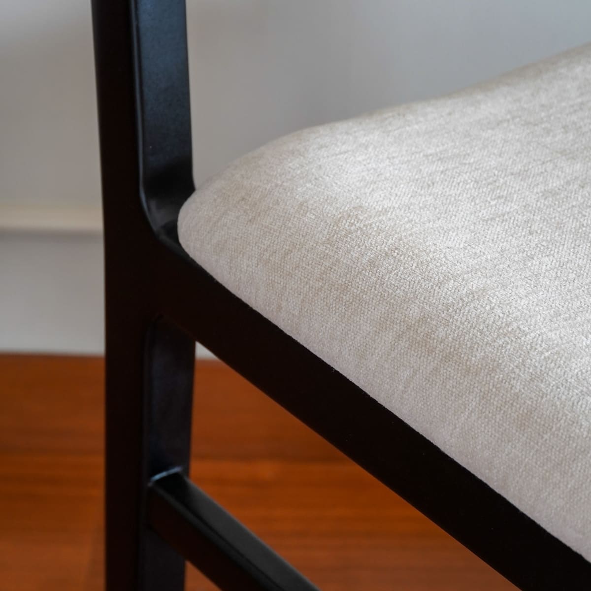 Sillas Esterilla Negra4