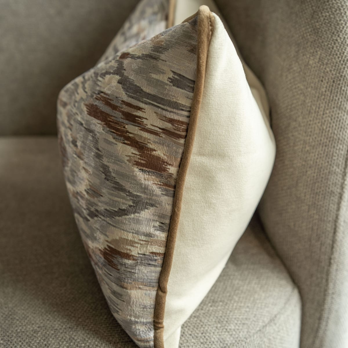 Funda de Cojin Antonella Camel Rectangular4