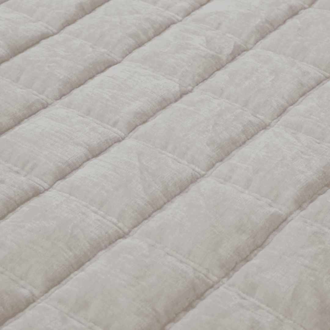 Cubrecama Aria Crema1