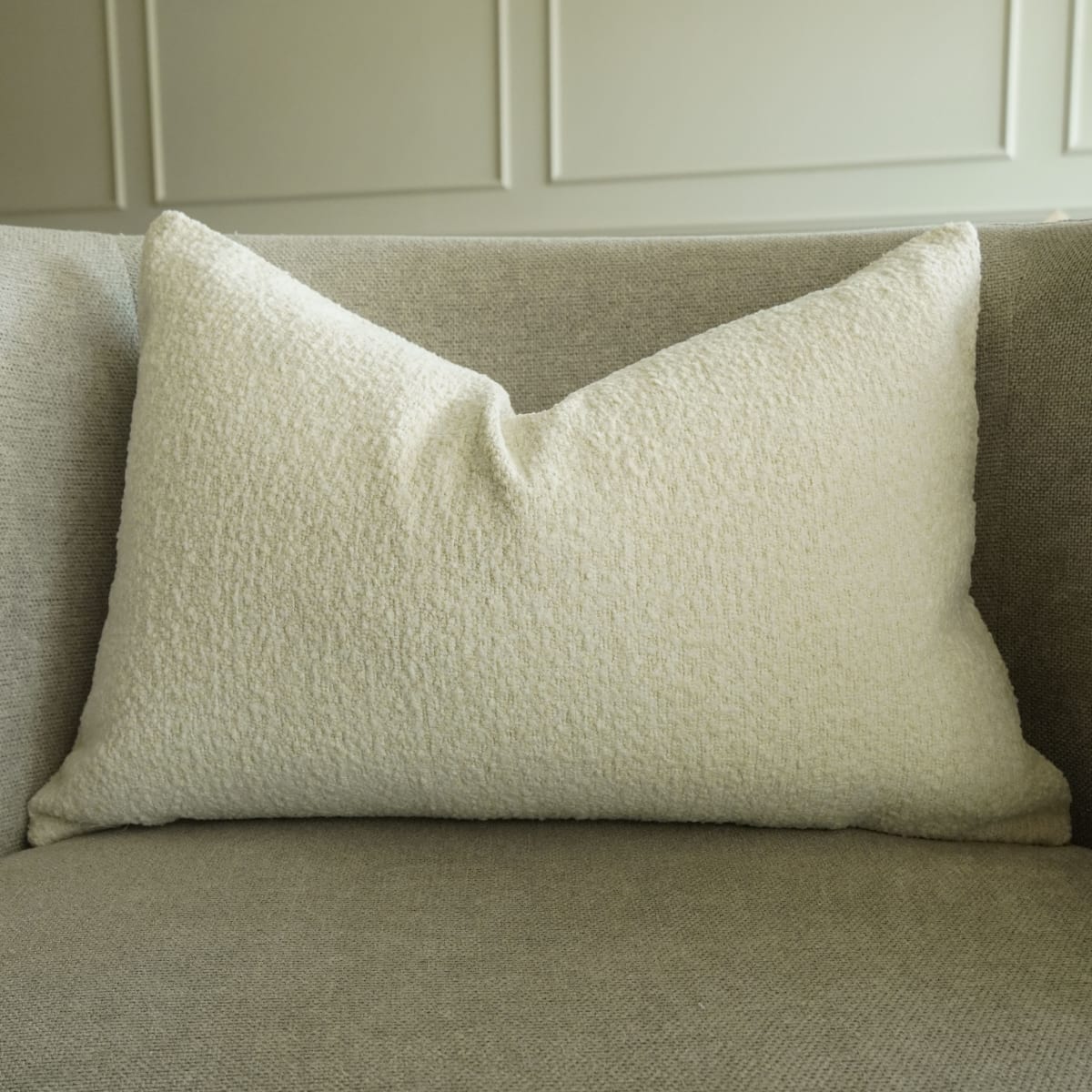 Funda de Cojin Valeria Beige 60x401
