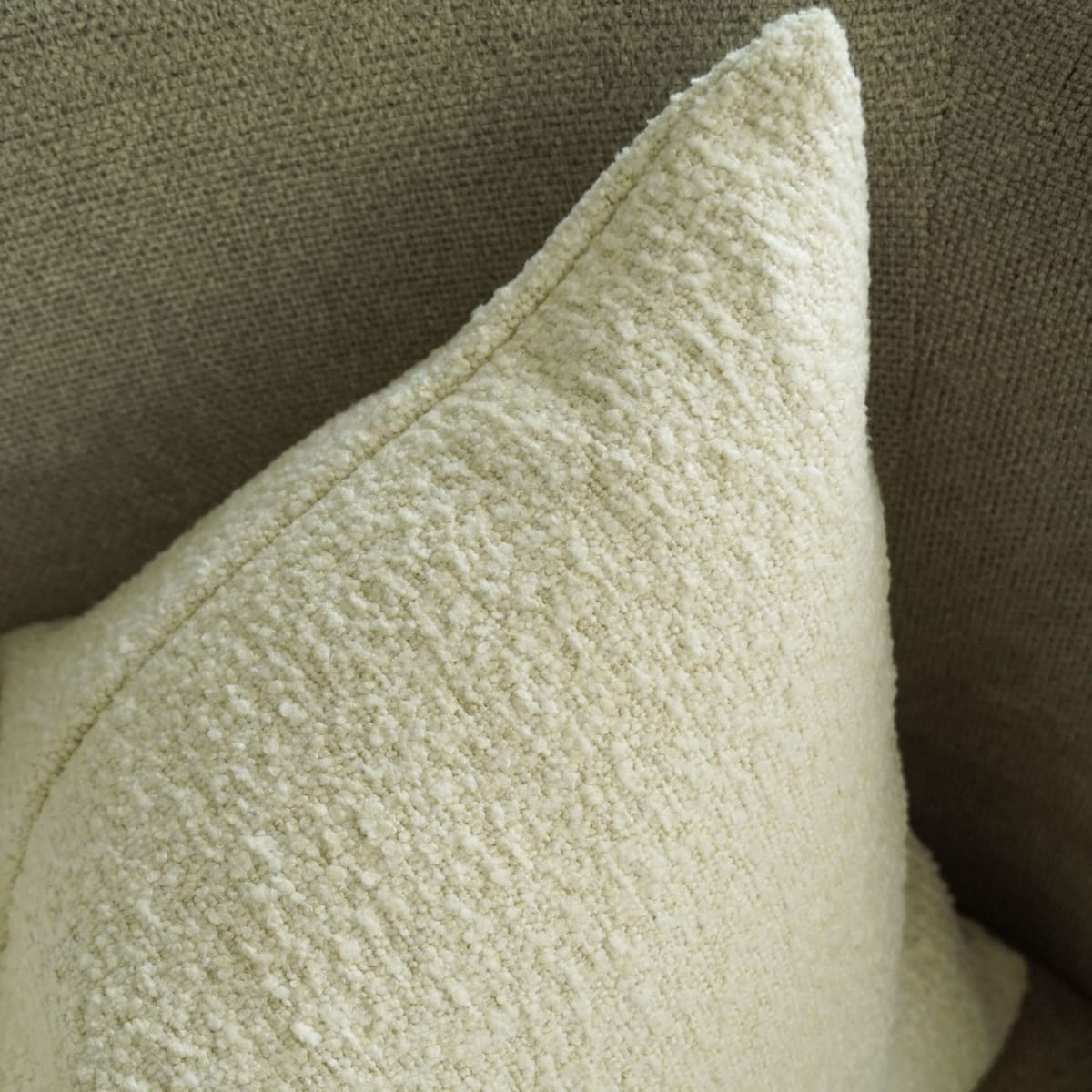 Funda de Cojin Valeria Beige 60x402