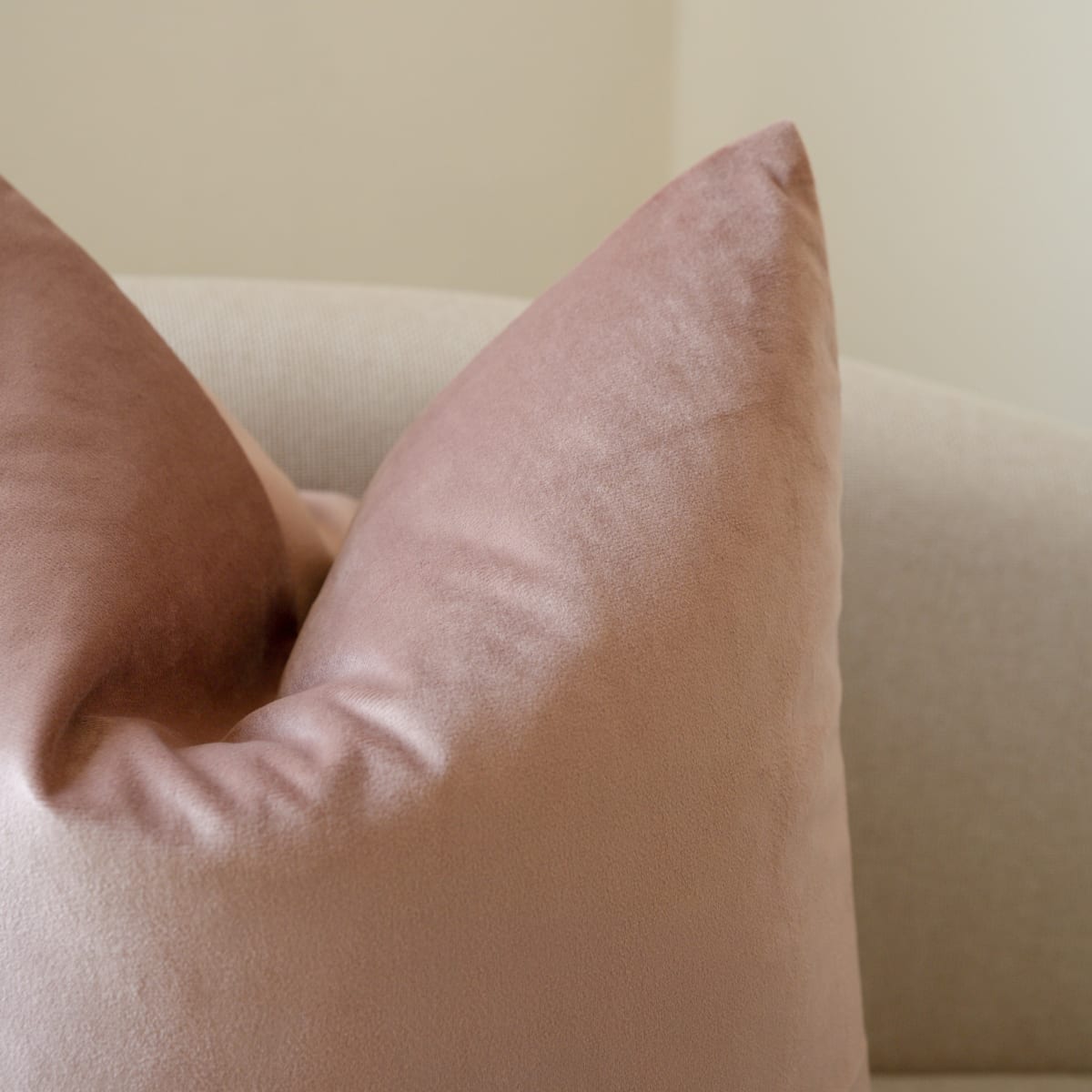 Funda de Cojín terciopelo Rosa3