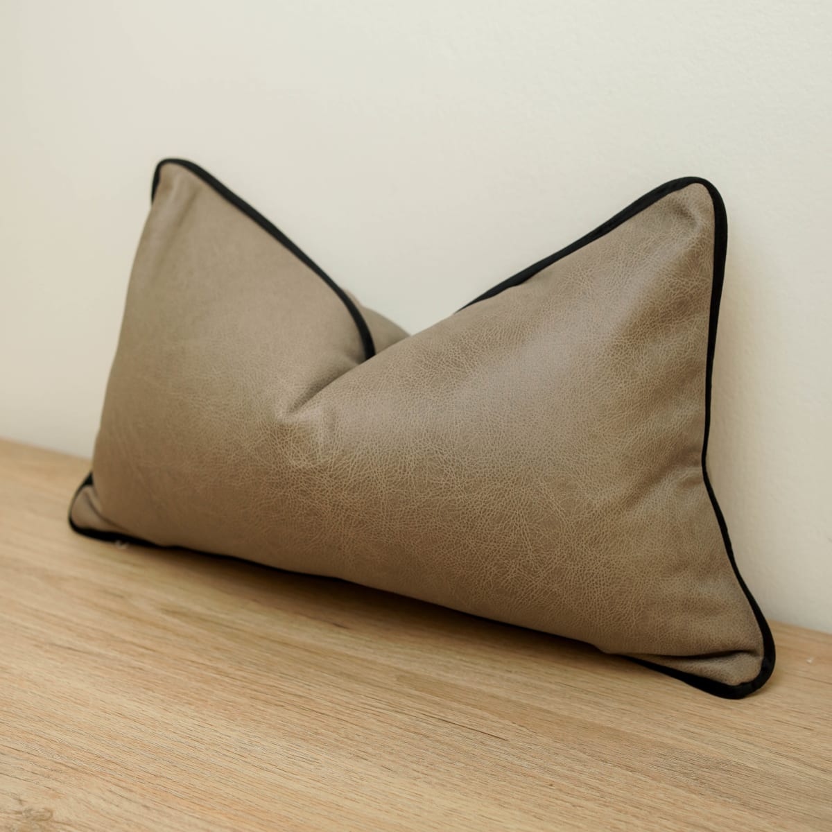 Funda de Cojin Luther Grey Rectangular4