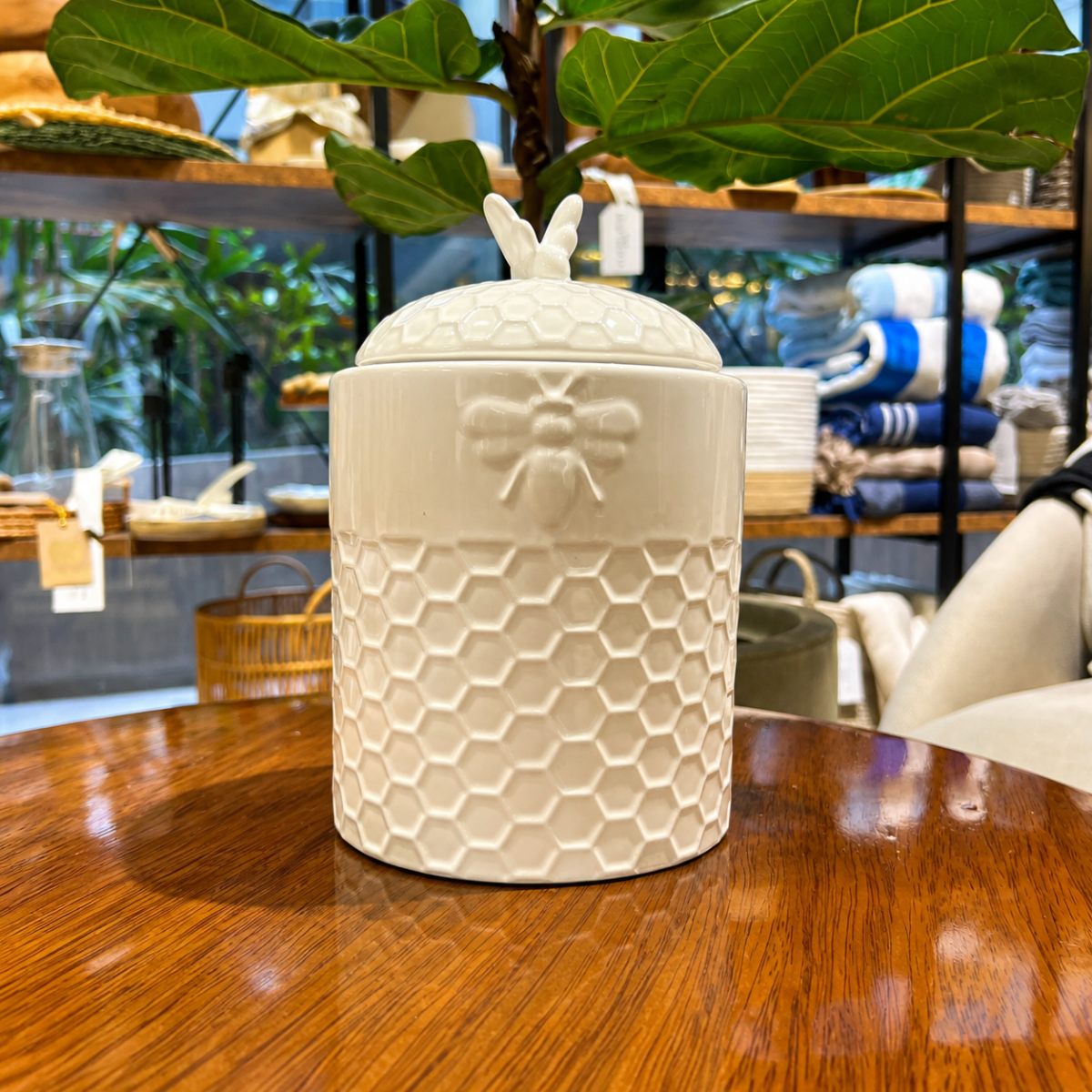 Canastier Abeja2