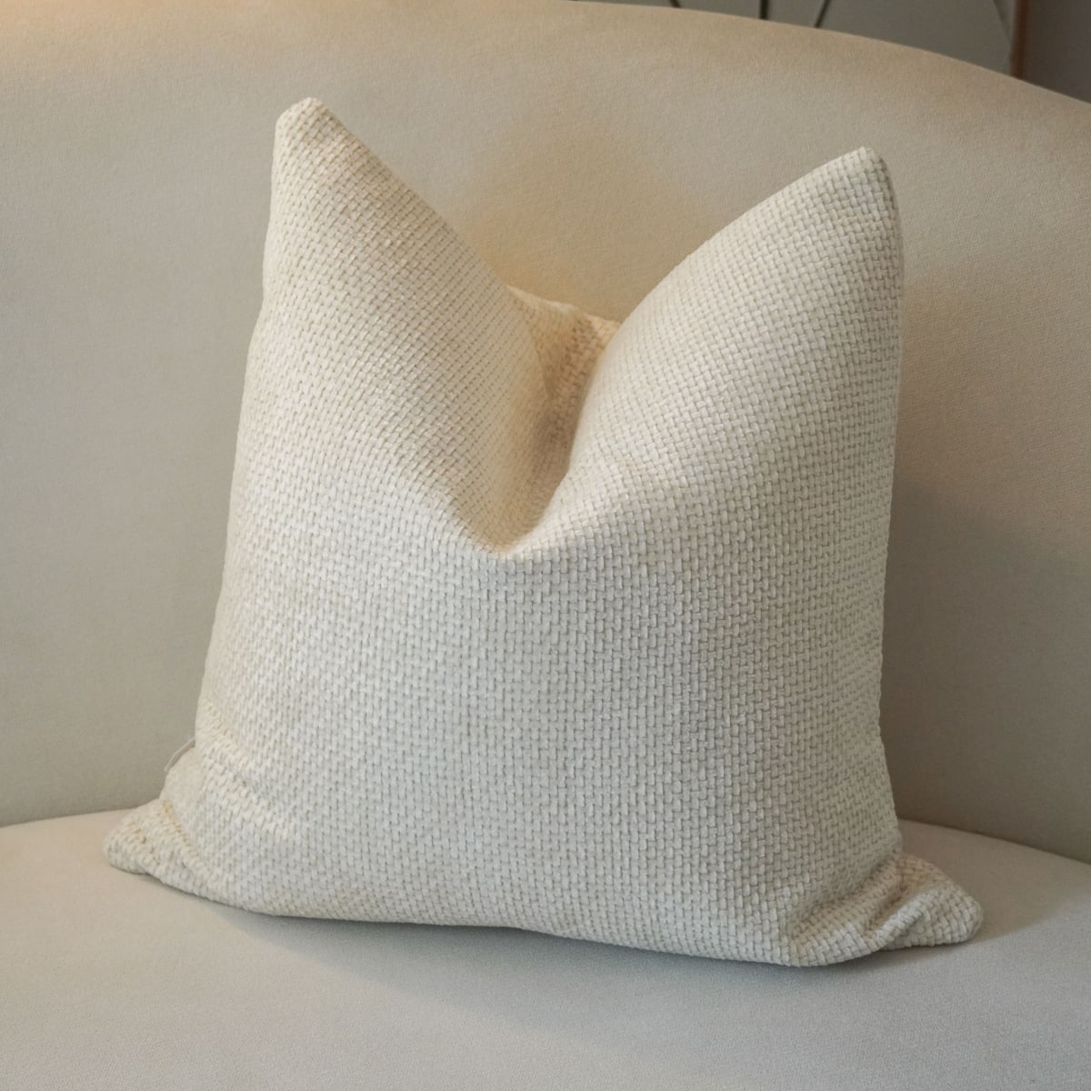 Funda de Cojín Kamui Ivory1