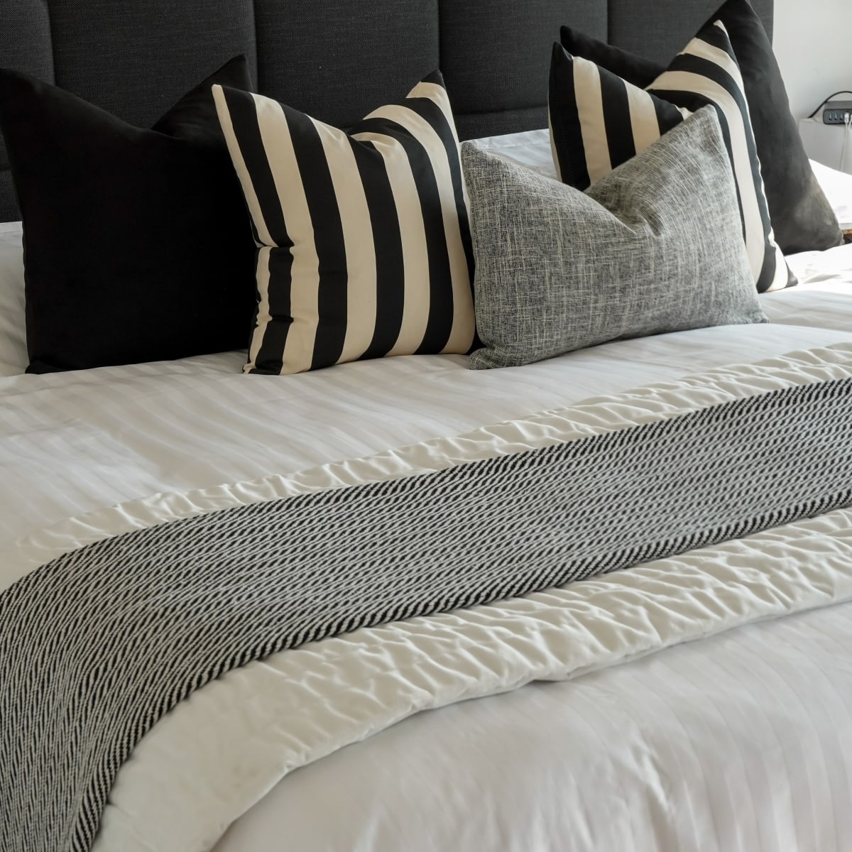 Cubrecama Velvet Blanco6