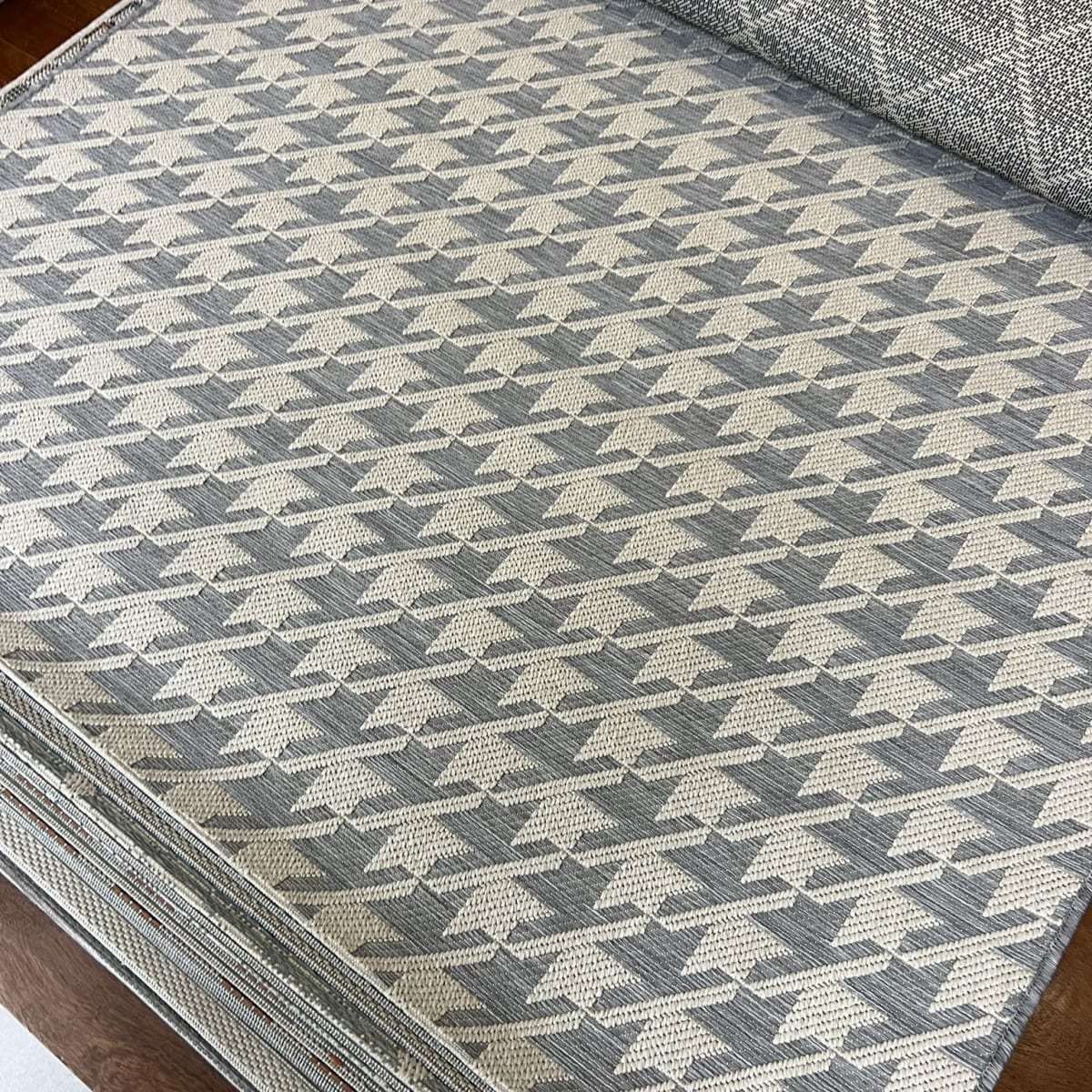 Alfombra Dagger 2301