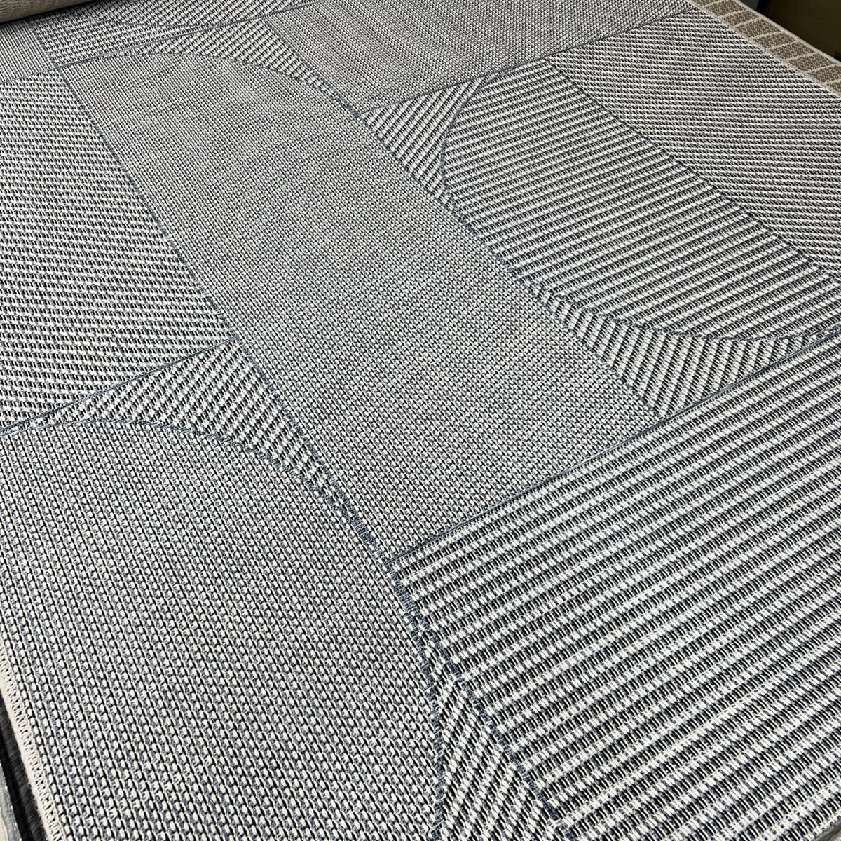 Alfombra Stich Cream Denim 2902