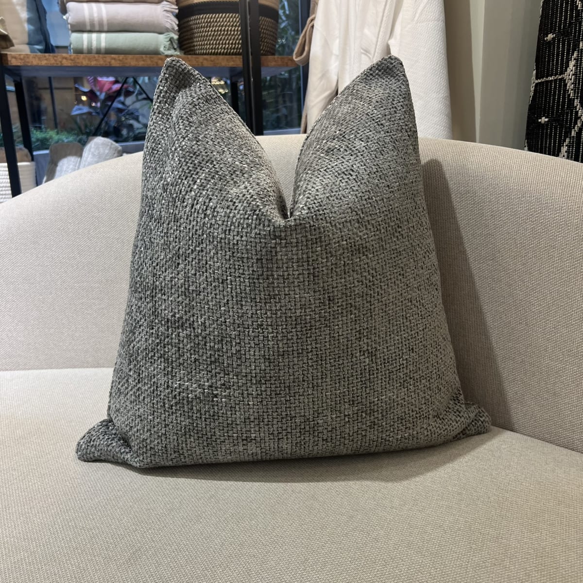 Funda de Cojín Kamui Grafito4