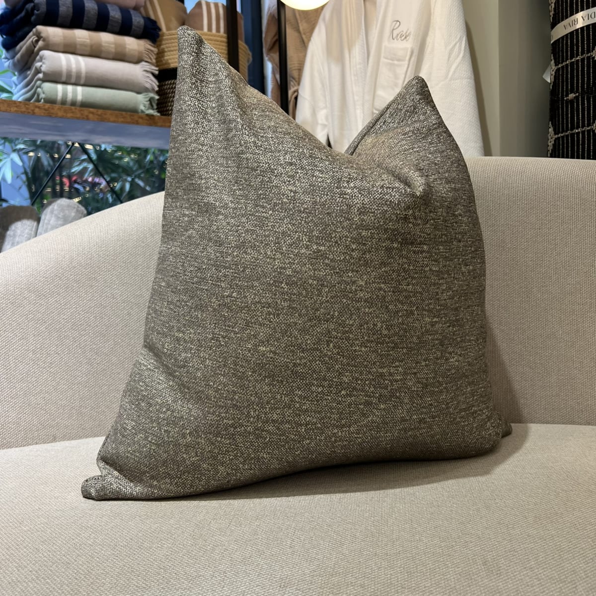 Funda de Cojín Odin Grafito4