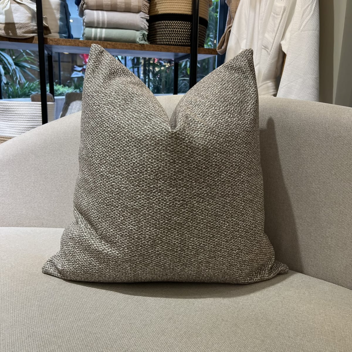 Funda de Cojín Eros Chocolate3