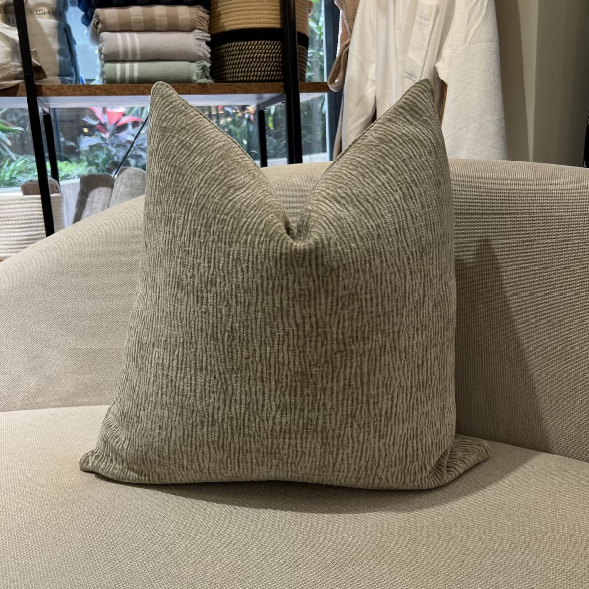 Funda de Cojín Alicia Topo4