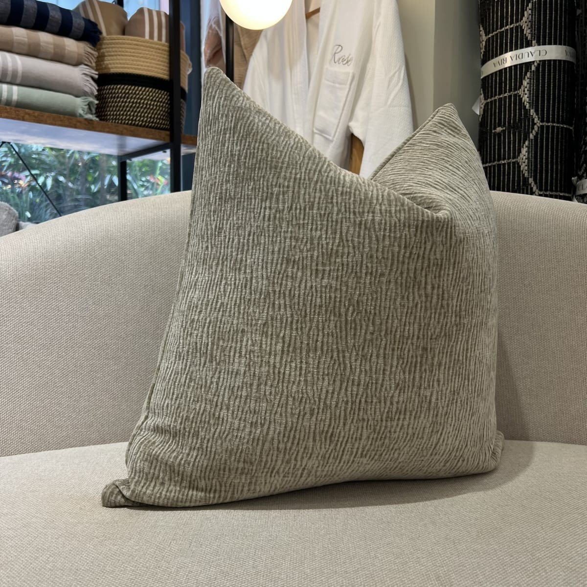 Funda de Cojín Alicia Topo5