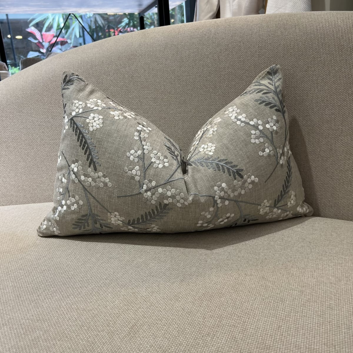 Funda de Cojín Blossom Gris Rectangular3
