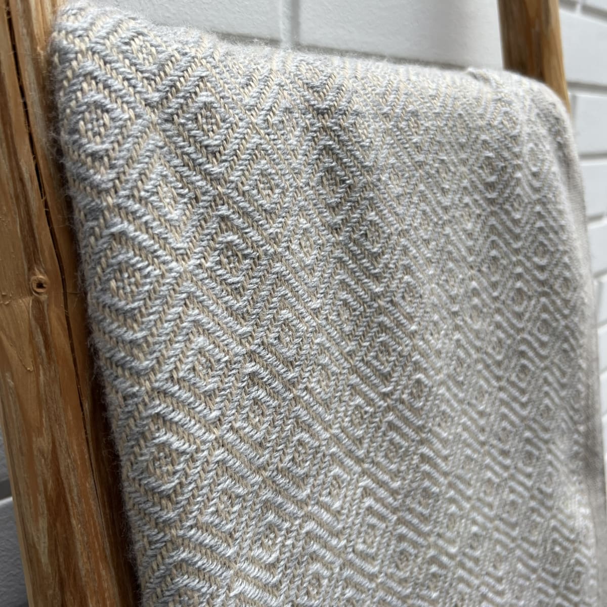 Manta Rombos SilverBrown4