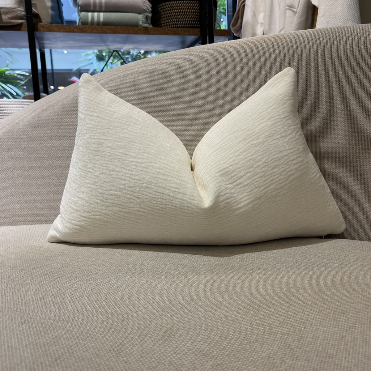 Funda de Cojín Alicia Ivory Rectangular3