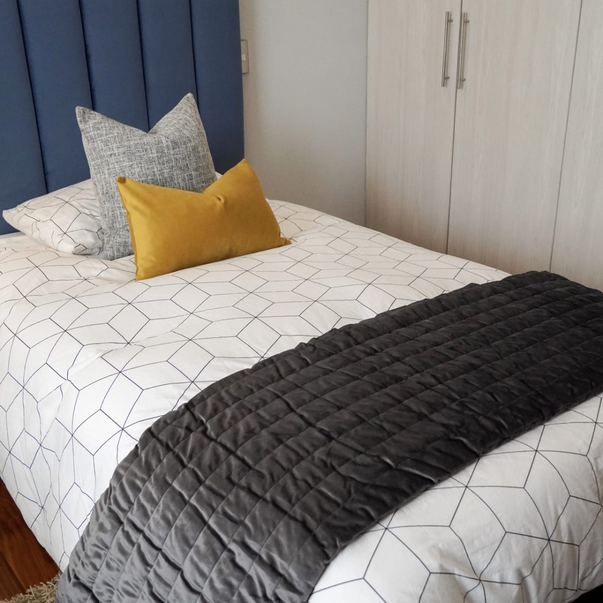 Cubrecama Velvet Charcoal4