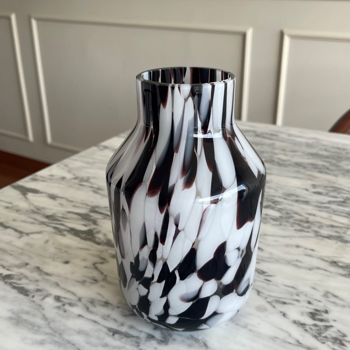 Florero Trazo Brown2