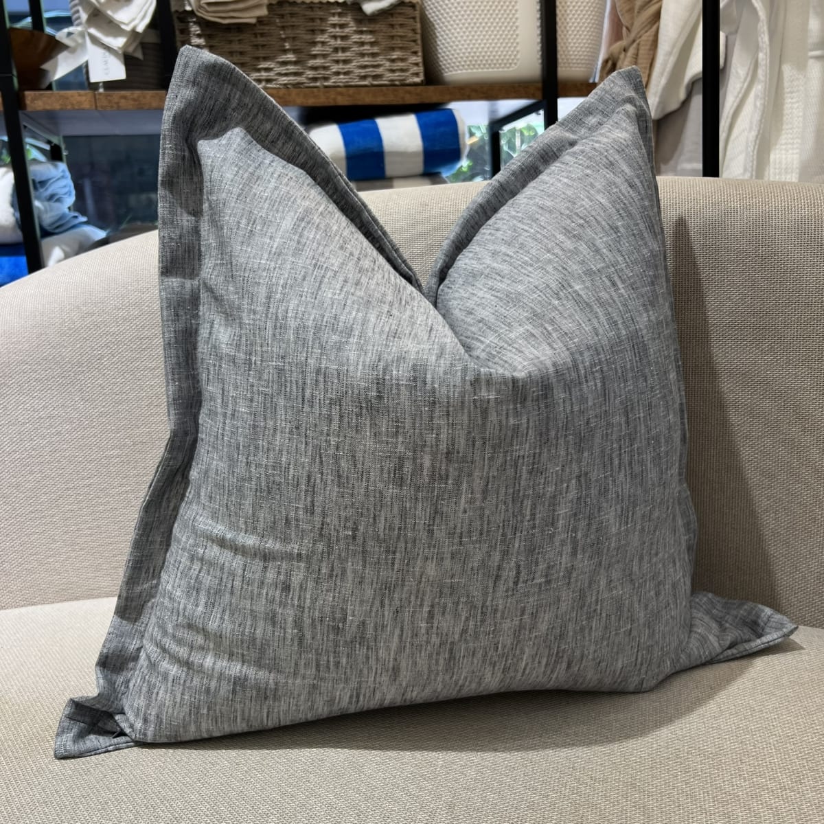 Funda de Cojín Solid Gris1
