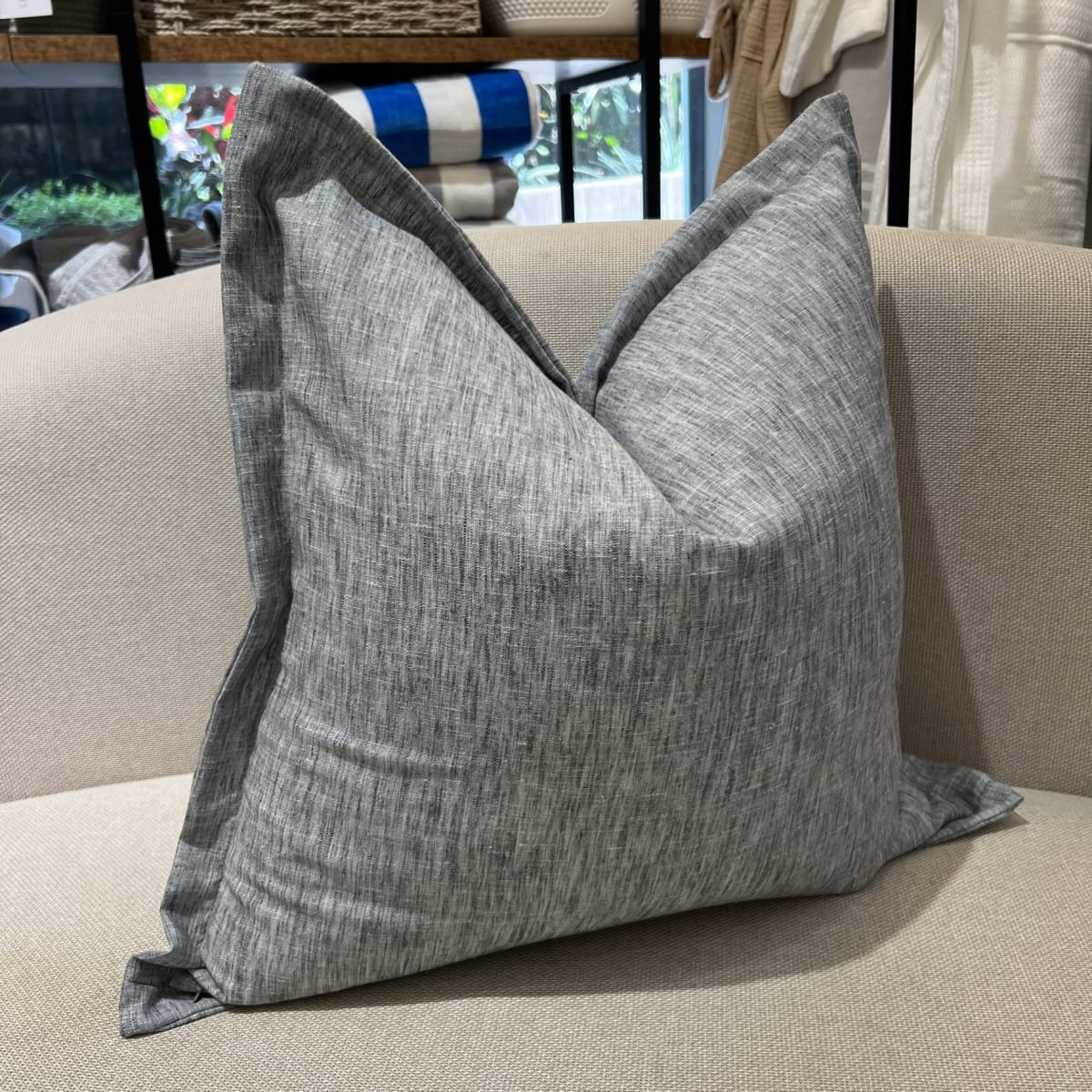Funda de Cojín Solid Gris3