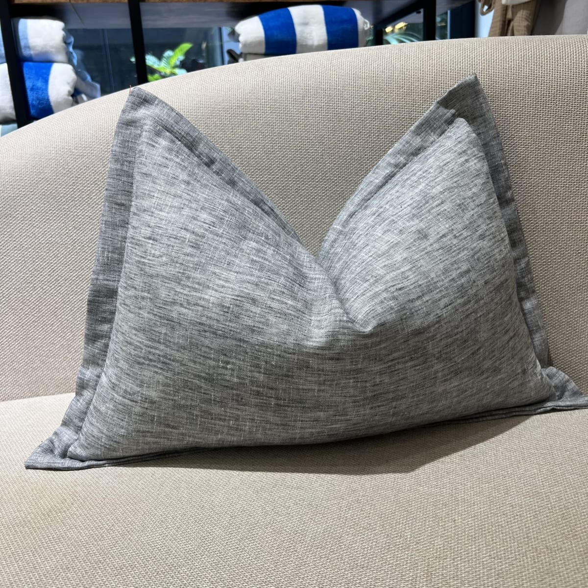 Funda de Cojín Solid Gris Rectangular1