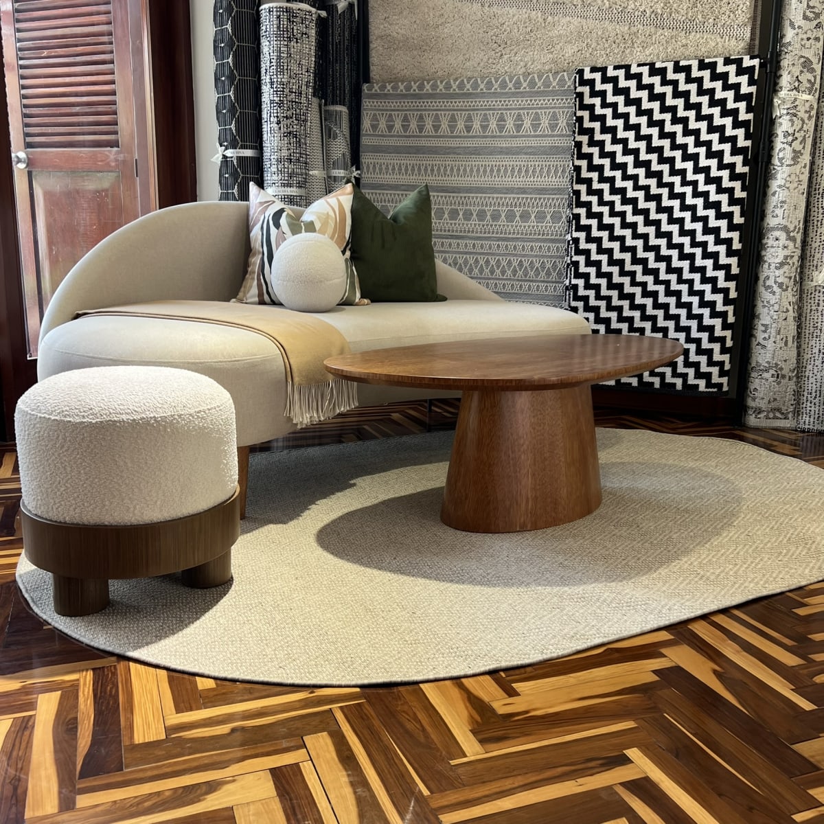 Alfombra Ovalada Riva Beige 230C1