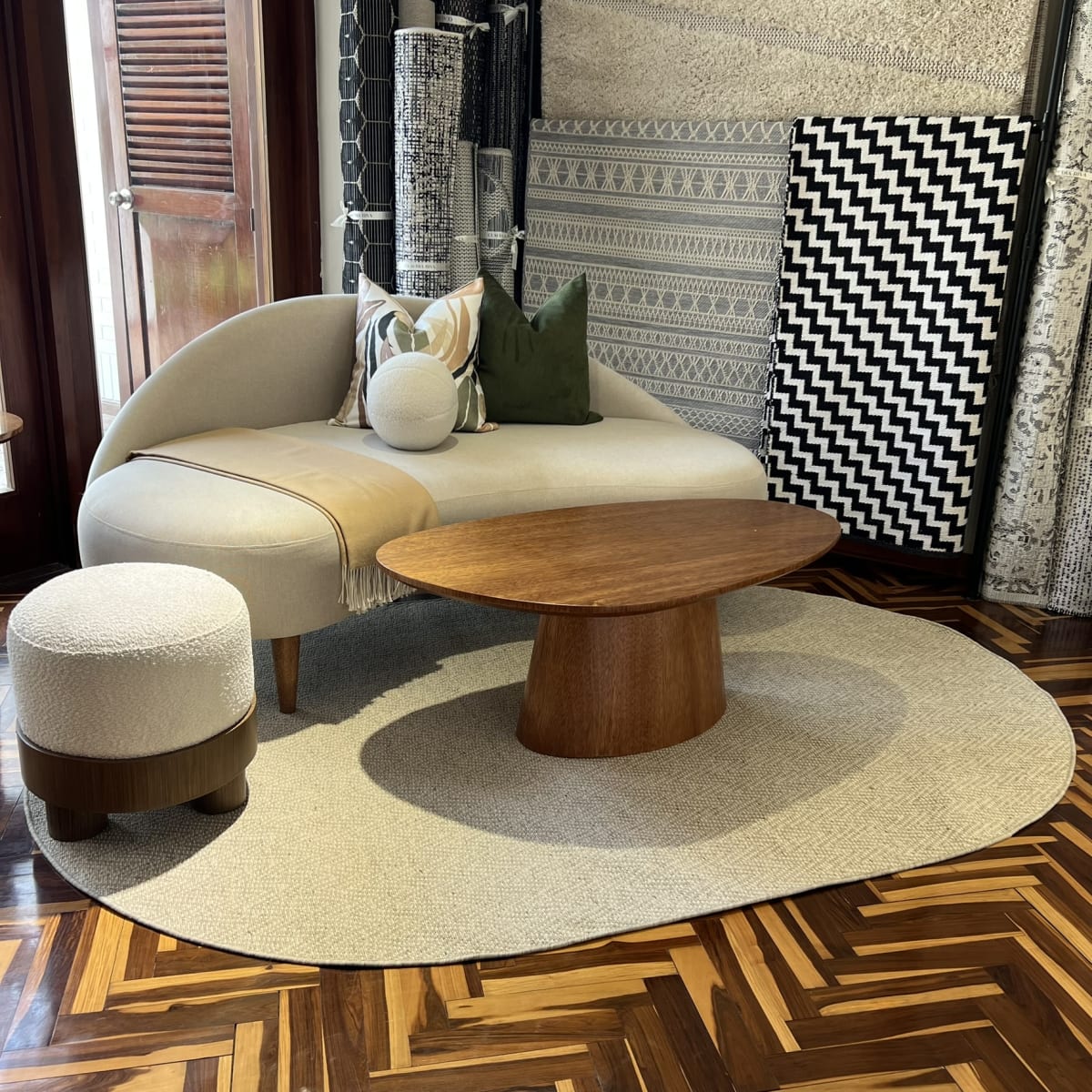 Alfombra Ovalada Riva Beige 230C2