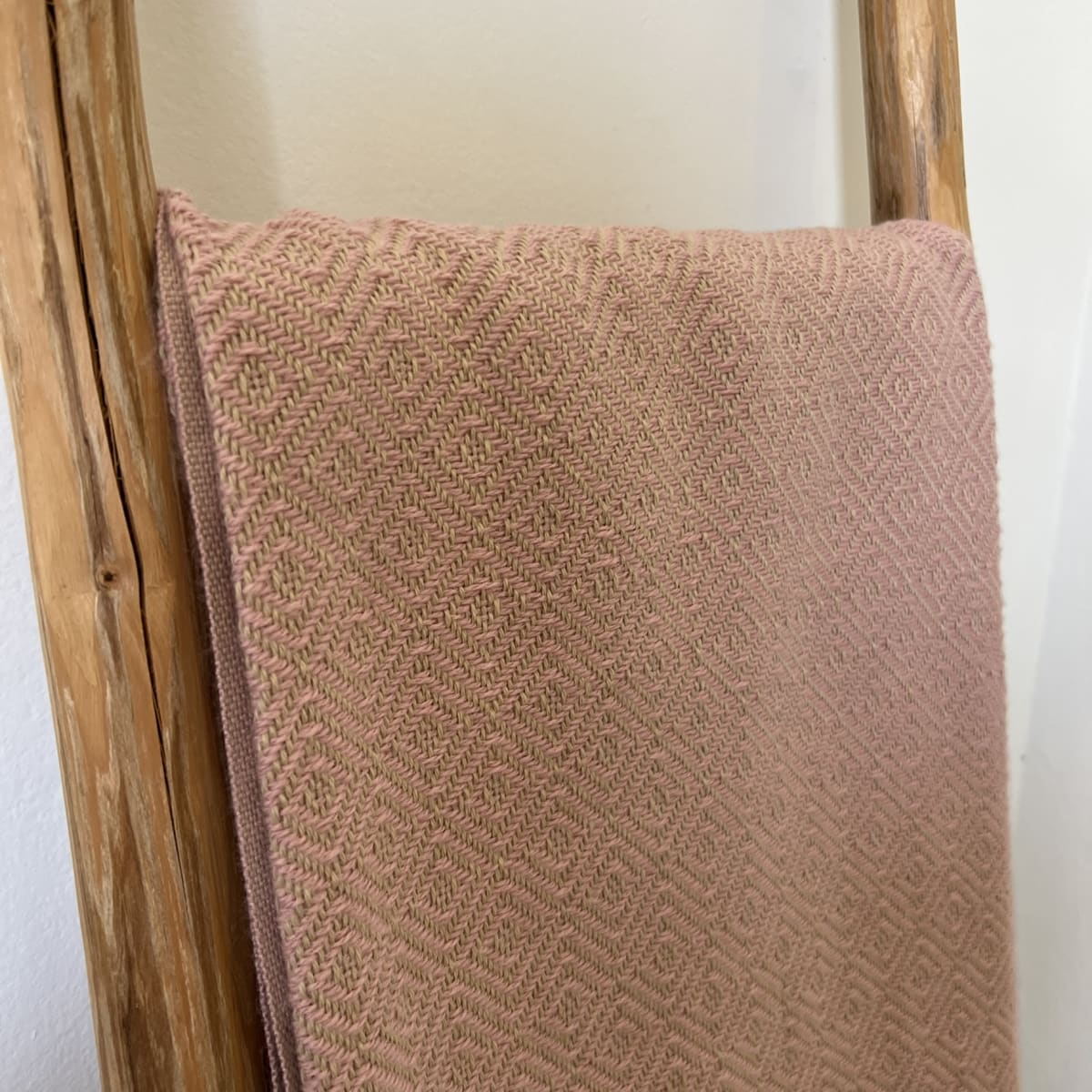 Manta Rombos RoseBrown4